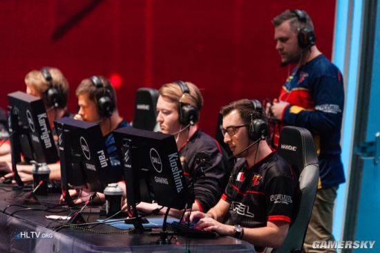 Oh My God 发布了第一阶段阵容： Heng 和 Moham 加入，队伍的上路、中路和下路三名选手保持不变