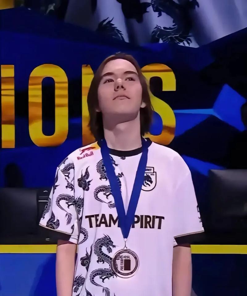 2022LPL夏季赛第四周最佳阵容