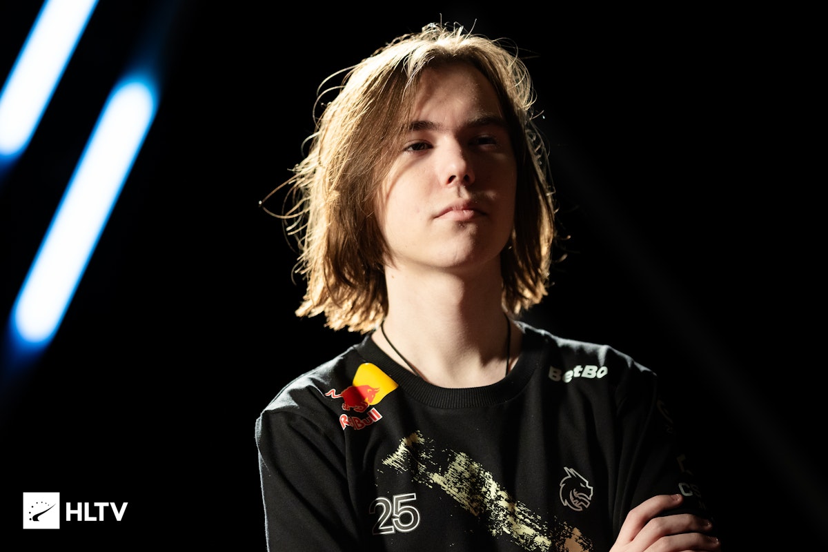 外媒：部分s1mple课程用户未收到退款